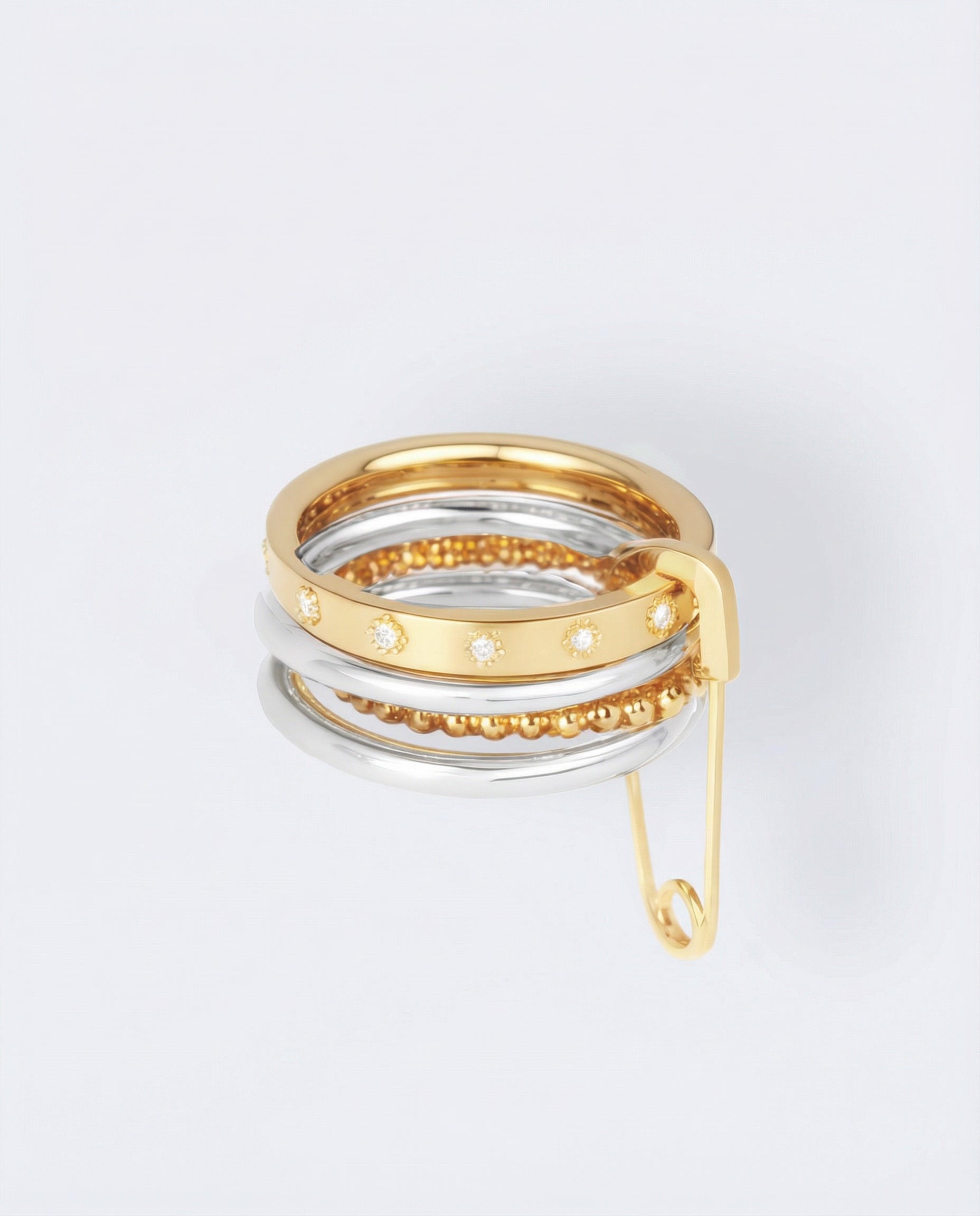 Paperclip nella ring