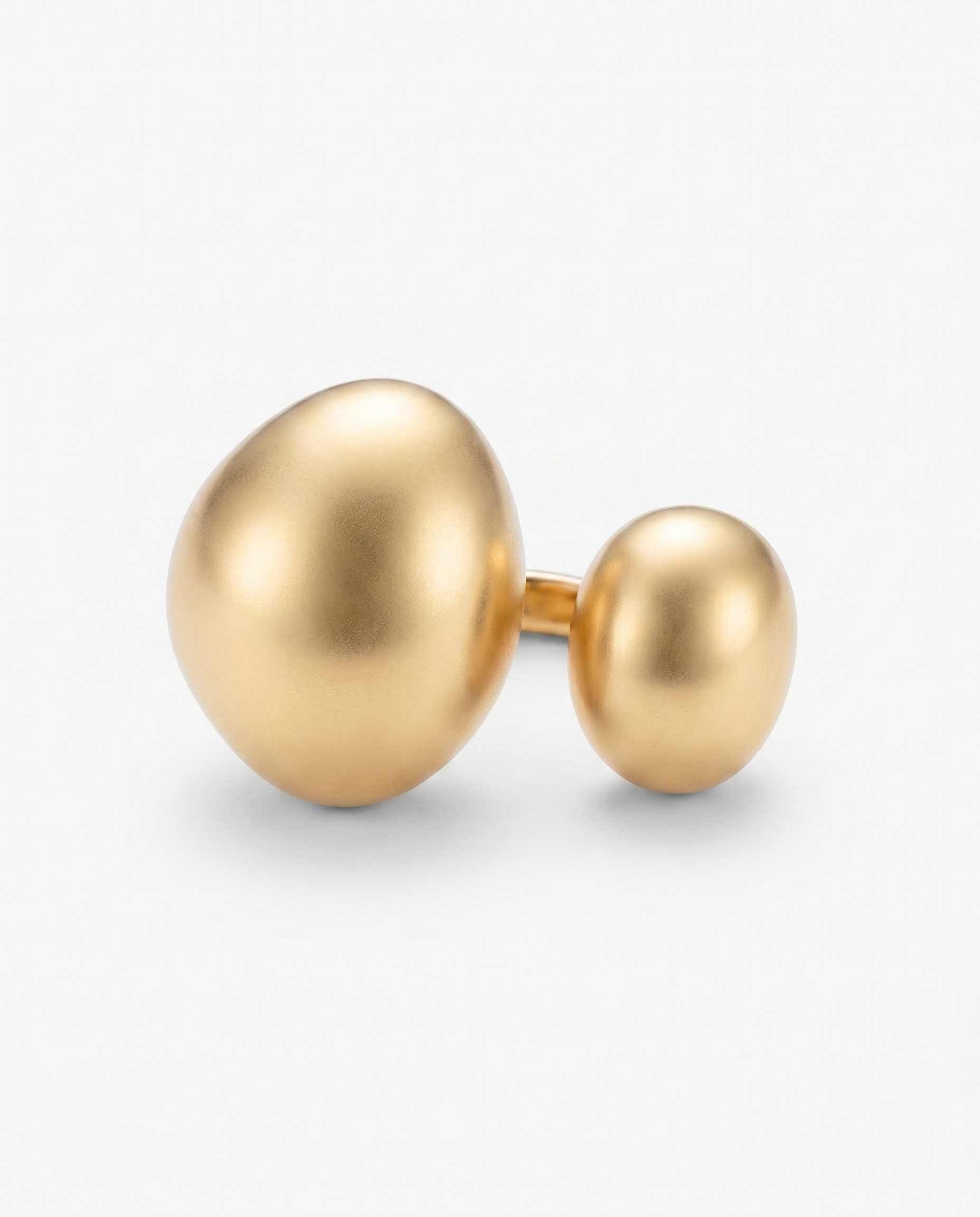 Bossy ring