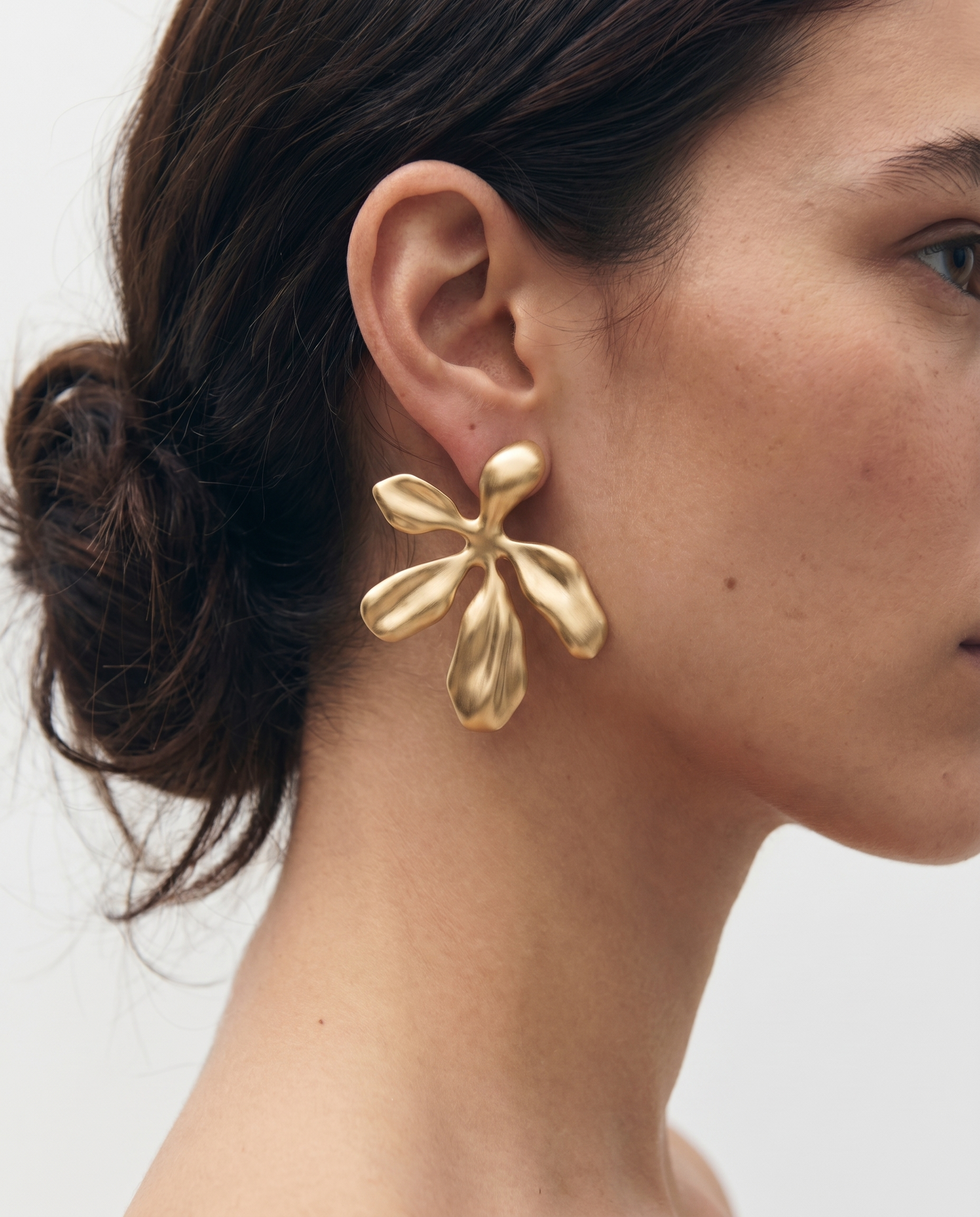 Mira earrings