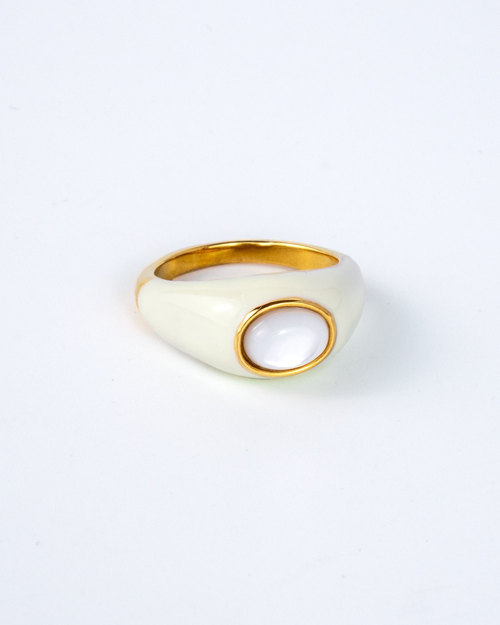 Loua ring