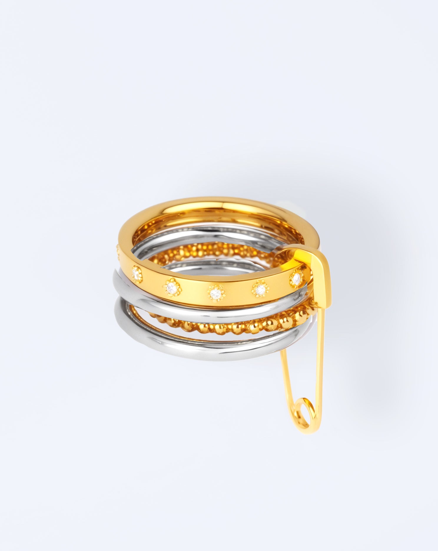 Paperclip nella ring