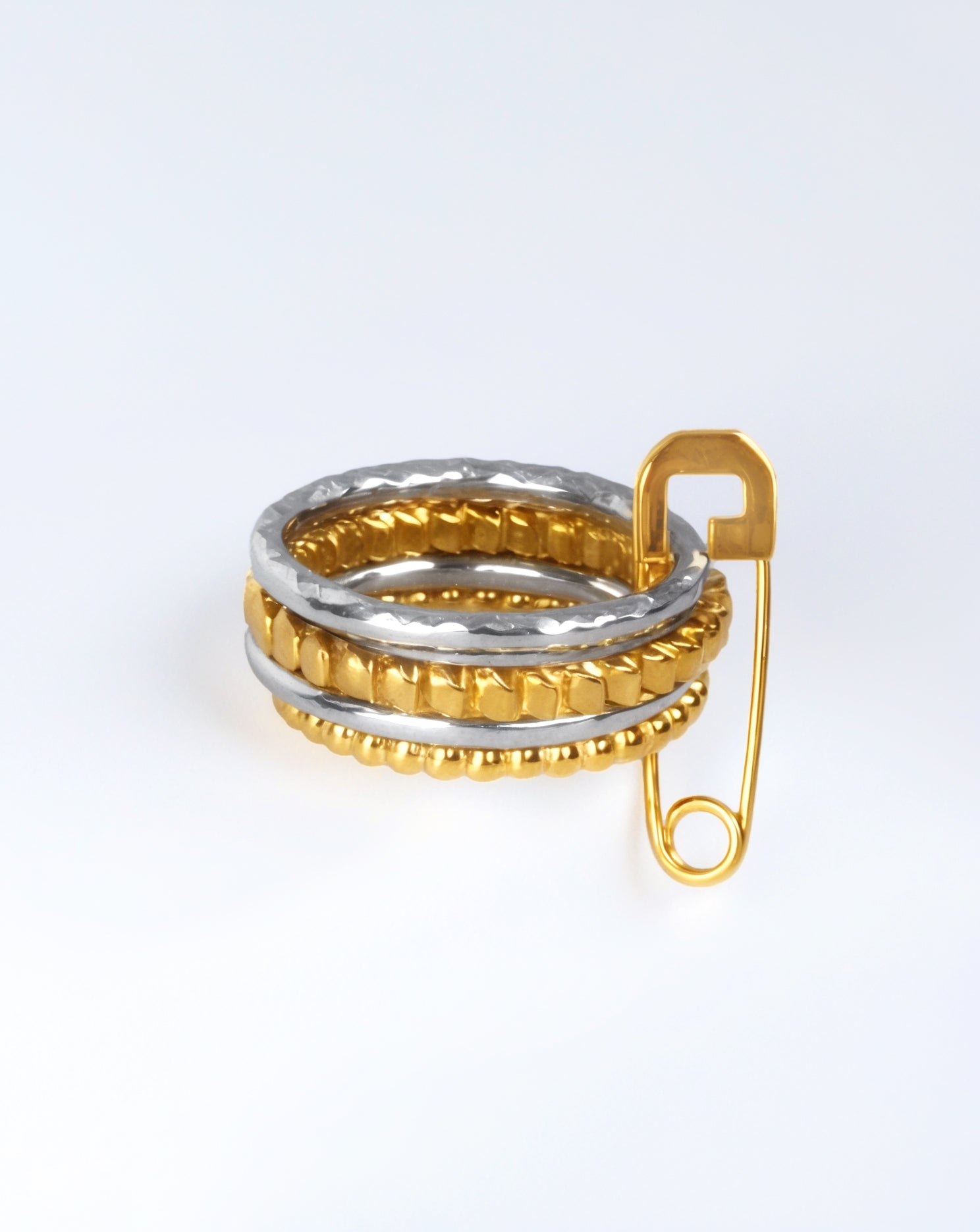 Paperclip nella ring