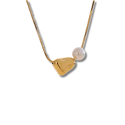 Nila necklace