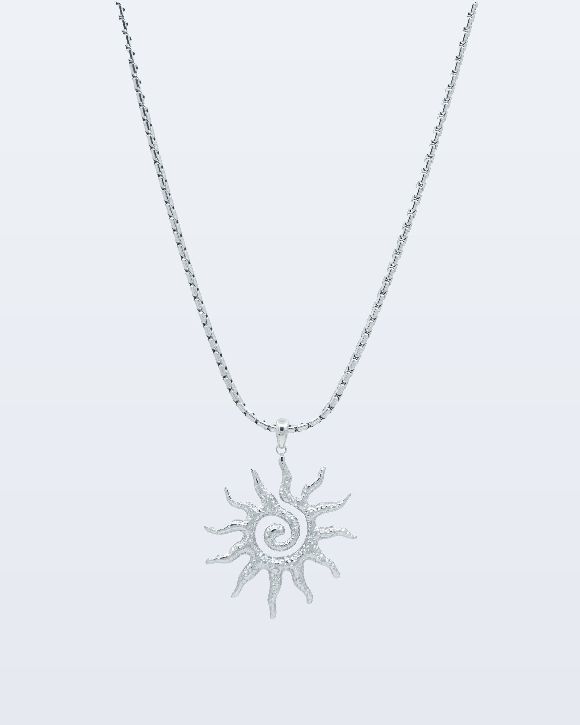 Collier tourbillon