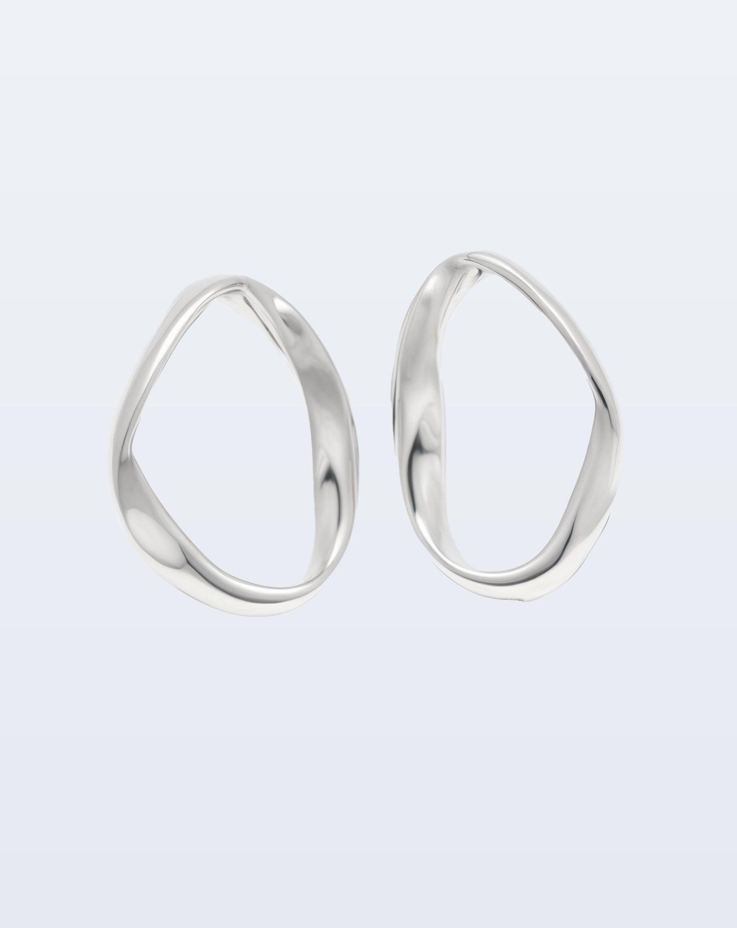 Xao earrings